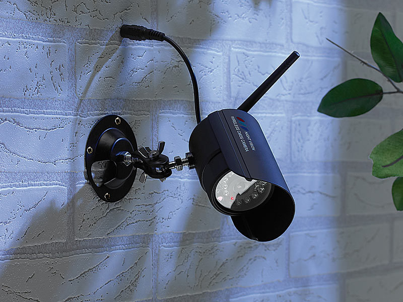 VisorTech Digitales PC-Funk-Überwachungssystem mit 4 Infrarot-Kameras; Überwachungskameras (Funk) Überwachungskameras (Funk) Überwachungskameras (Funk) 